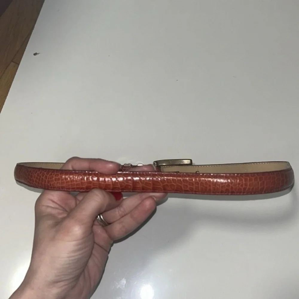 Brighton Rust Leather Embossed Alligator Print Belt‎